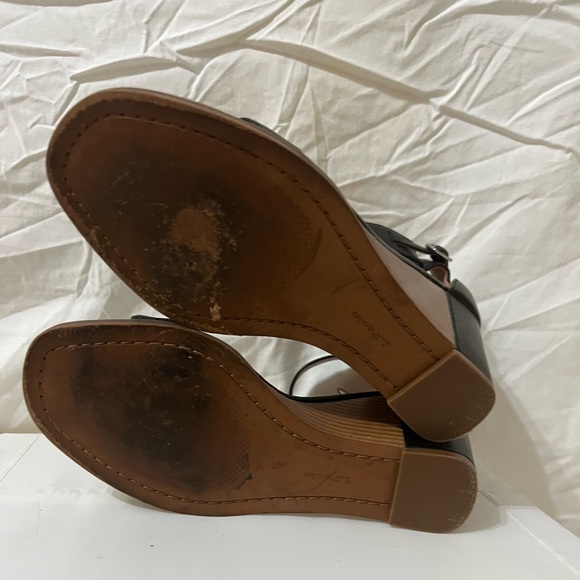 Linea Paolo Women's Elodie Ankle Strap Wedge Sandals Black​ - Picture 4 of 4